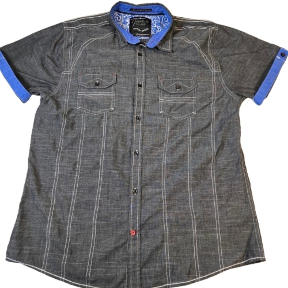 Tranquility and Mayhem Short Sleeve Button Up Shirt Black Blue Topstitching XL